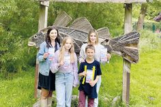 Nele Dettbarn (von links), Leni van Soest, Dean Winkel und Anna Kianica freuen sich auf viele Kids und Jugendliche in den Sommerferien.