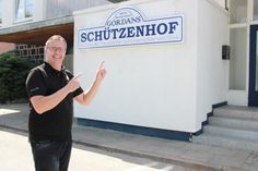 Für Gordan Lockowandt ist der „Schützenhof“ eine Herzensangelegenheit, die er mit viel Freude und Motivation beleben möchte.