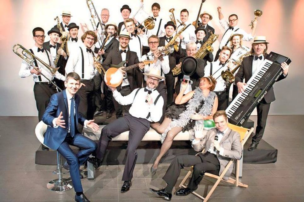Die Westfalia Big Band gibt am kommenden Samstag die Deutschland-Premiere ihrer „Berlin, Berlin!“-Tournee in Travemünde. (Foto: Veranstalter)
