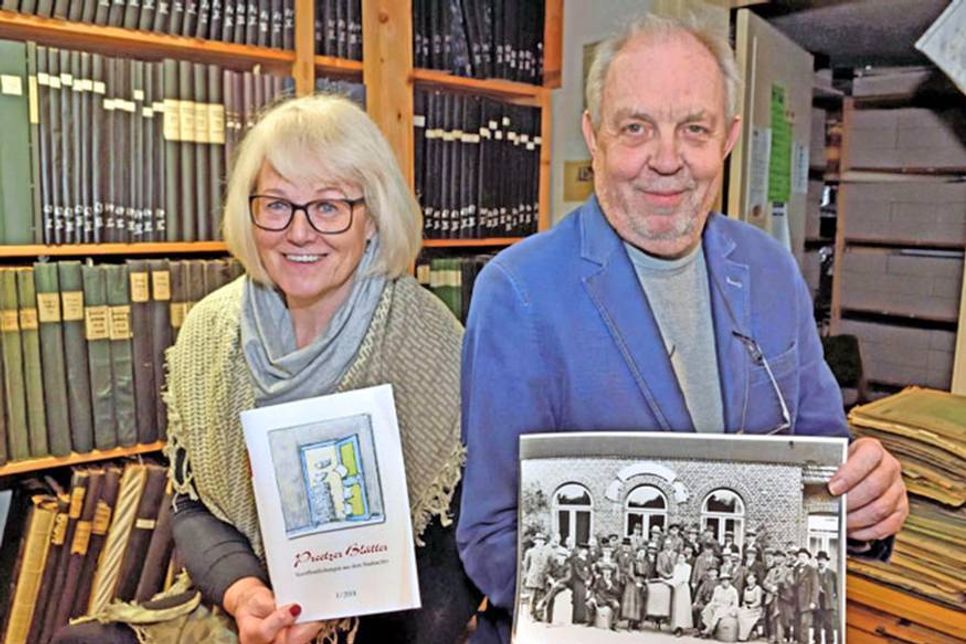Neue Ausgabe aus dem Stadtarchiv: Die Autoren Gudrun Lob und Peter Pauselius präsentieren die Preetzer Blätter mit viel Schusterstadt-Lesestoff in 10 Aufsätzen.