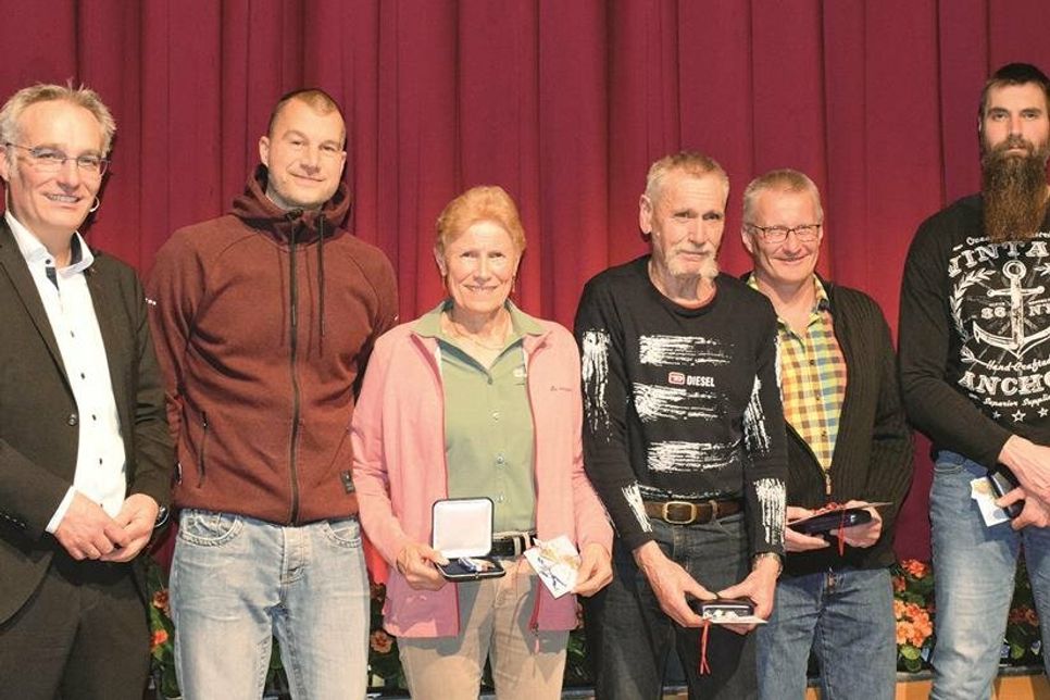 Erfolgsgaranten und Stammgäste bei der Sportlerehrung: die PTSV-Kanuten.