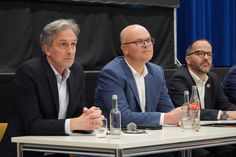 Projektleiter Wolfgang Sichermann (Geschäftsführer Seascape), Umweltminister Tobias Goldschmidt und Meeresbeauftragter der Bundesregierung Sebastian Unger (v. lks.) informierten das Publikum.