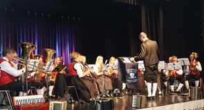 Die Trachtenkapelle Kappel blickt inzwischen auf eine 135-jährige Geschichte zurück. Seit ihrer Gründung im Jahr 1891 hat sich das Orchester zu einem modernen Klangkörper mit bis zu 45 Musikerinnen und Musikern entwickelt.