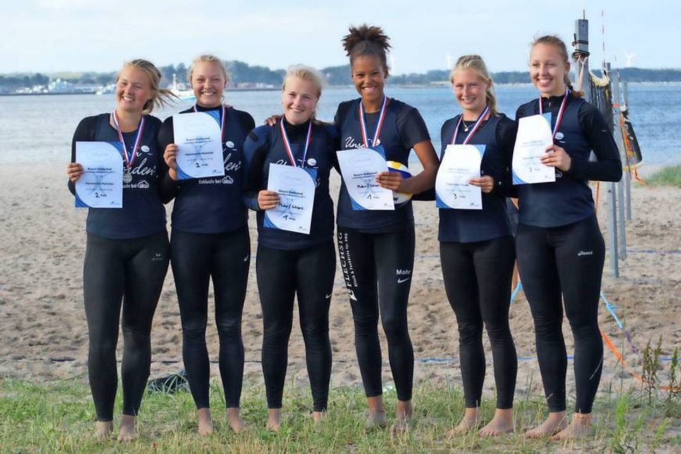 TSV Neustadt Volleyballerinnen wieder mit Medaillen bei den Beachvolleyball Landesmeisterschaften.
