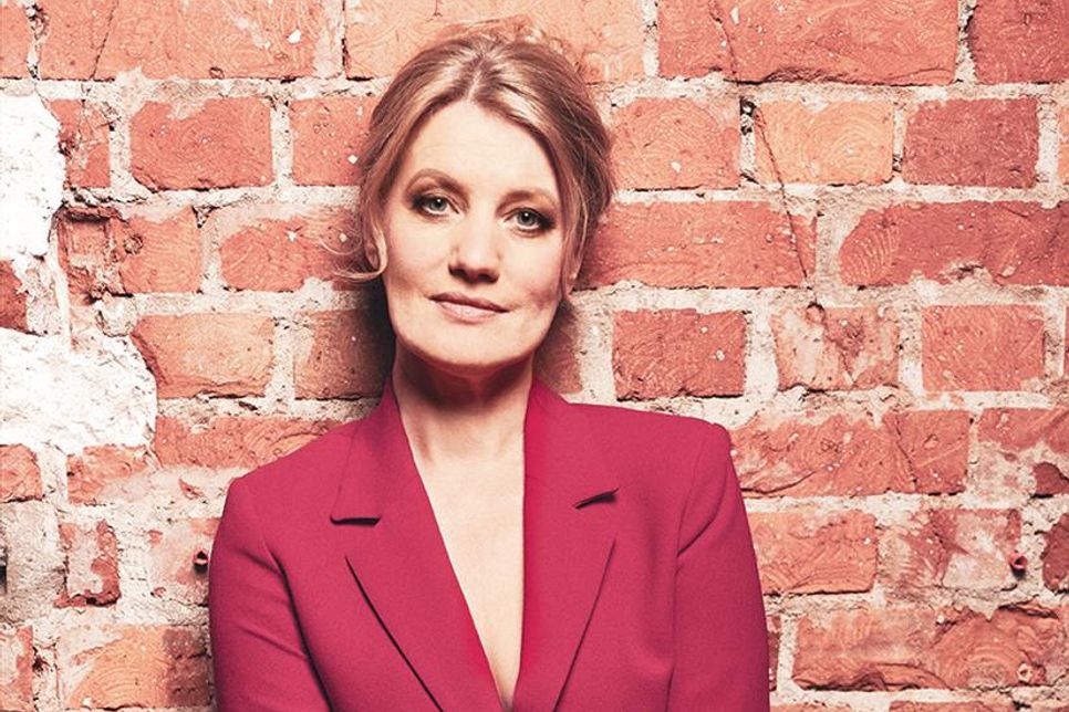 Es sind zeitlose Texte, die Ulita Knaus mit einer ergreifenden Leichtigkeit zu neuem Leben erweckt.