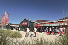 Am Eröffnungstag erwartet die Kunden vom Kaufhaus Stolz ein buntes Programm. (Foto: Kaufhaus Martin Stolz GmbH)