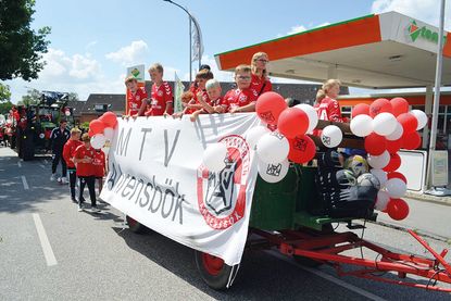 Am Sonntag startet um 14 Uhr der große Festumzug durch Ahrensbök.