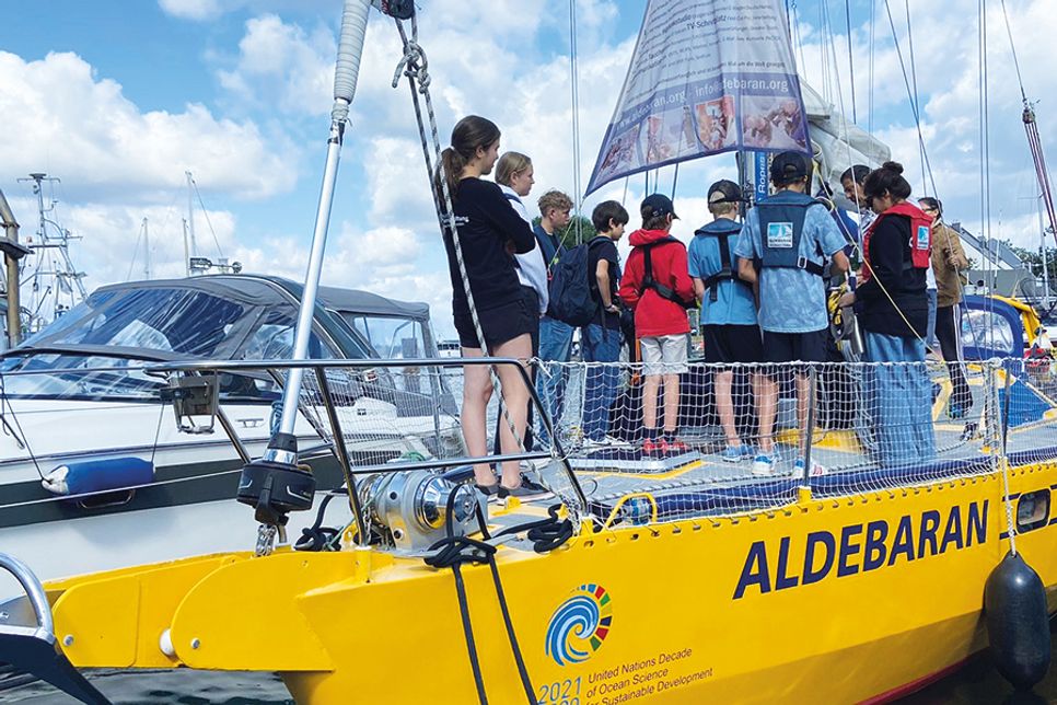 Die Deutsche Meeresstiftung bietet bei den „MeerErlebnisTagen“ auch wieder „sailingLab“ auf der Aldebaran an.