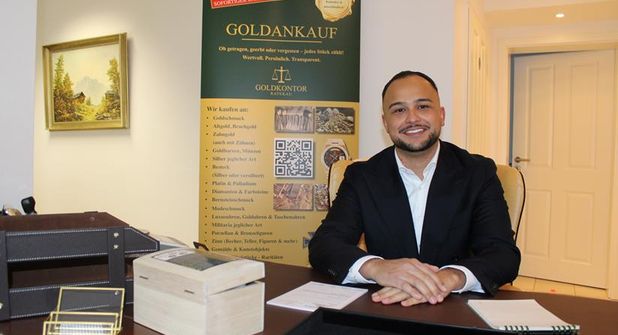 Am Montag hat Jerome Dambrowski, Inhaber des Goldkontors Ratekau, sein Geschäft eröffnet.