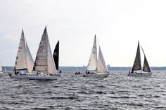 Vier bis fünf Windstärken: beste Bedingungen beim 50. Jubiläum des 24-Stunden-Segelns.