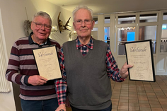 Ehrenmitglieder Jajo Oosting und Herbert Haugwitz (v. lks.).