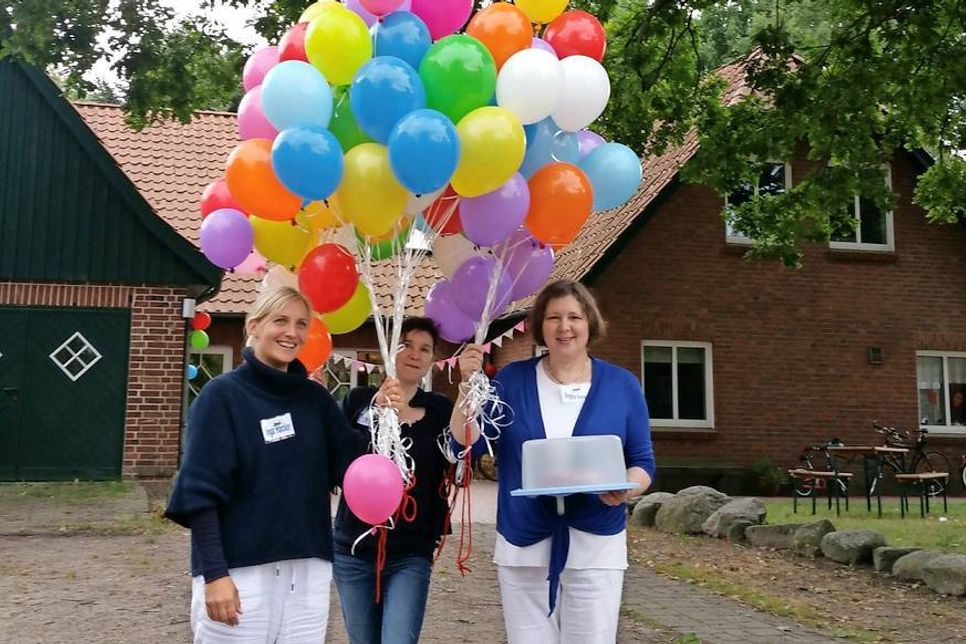 Einrichtungsleitung Frau Häcker und die Gruppenleitungen Frau Breitner und Frau Roppertz.