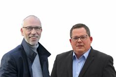 Hendrik Wozniak und Sebastian Rieke (re.) kämpfen um das Amt des Bürgermeisters. der reporter schenkte ihnen jeweils eine gute Minute „Sendezeit“ für ihre Wahlbotschaft.