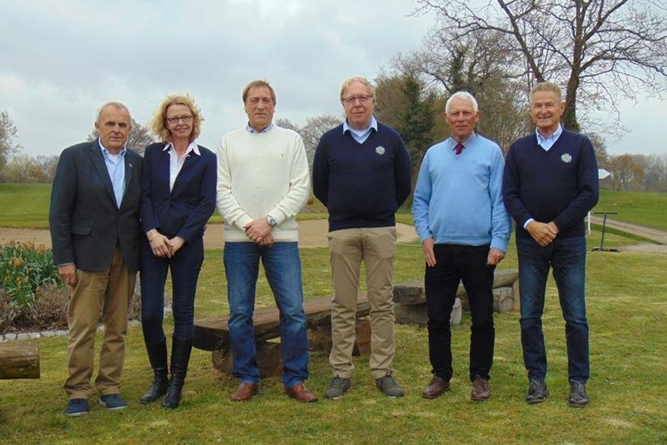 Präsidium und Leitung des Spielausschusses: Jochen Sachau, Catinka Bruhn, Andreas Bruhn, Ralph Moser, Joachim Weber und Uwe Markewitz (v. lks.).