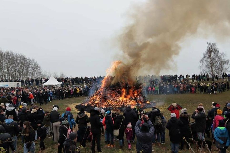 Gemütliche Wärme lud zum Verweilen ein. (Foto: Christian Lück)