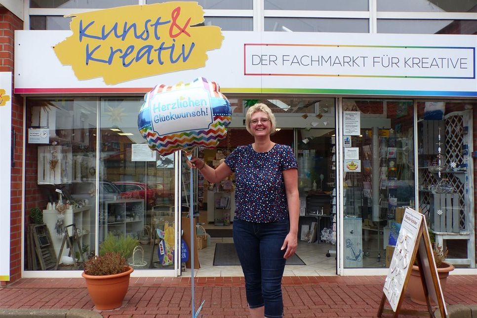Andrea Petersens Kunst und Kreativ in der Weidestraße feiert seinen 20. Geburtstag - ohne große Party, aber wie gewohnt mit einem großen Herzen für alle Bastler und solche, die es werden wollen.