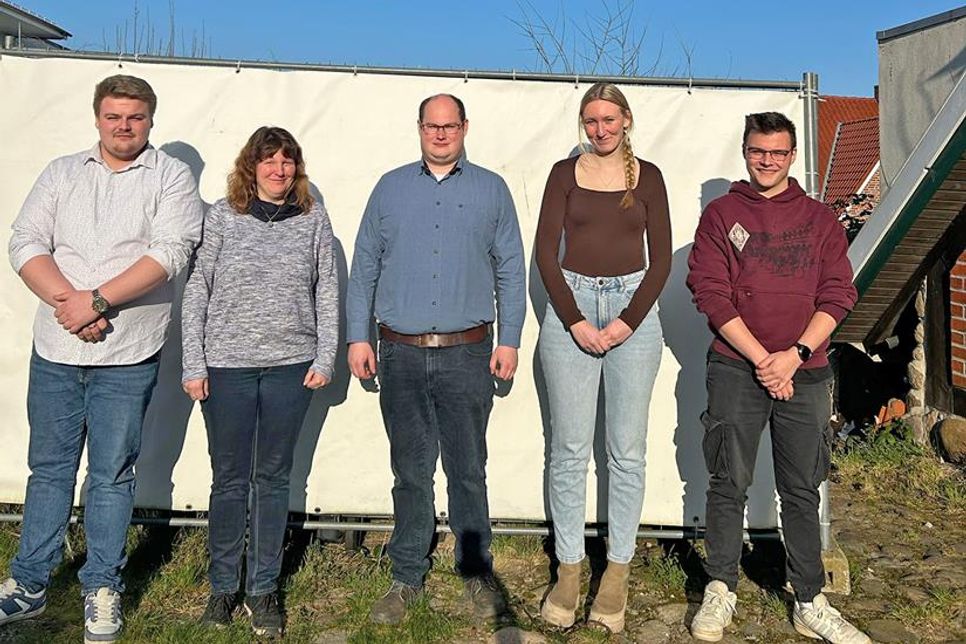 Von links nach rechts: Noah Froese, Tanja Beth, Bernd Wolters, Friederike Landt &amp; Felix Maßmann.