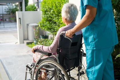 Über die einzelnen Schritte des Umzuges werden die Patientinnen und Patienten frühzeitig informiert. (Symbolfoto)