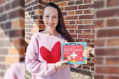 Dr. med. Snježana-Maria Schütt stellt am 5. April ihr Buch „Erste Hilfe für Baby und Kind“ im Haus des Kurgastes in Niendorf/Ostsee vor.