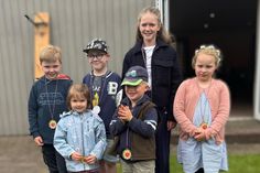 Die Kinderkönigspaare.