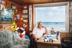 Der Timmendorfer Fotograf Wolfgang Köhler stellt in der neuen Ausstellung „WIR“ Menschen in den Mittelpunkt.