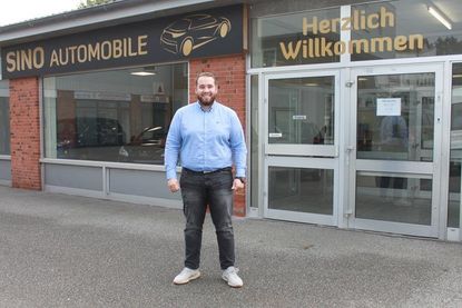 Verkäufer André Severin berät die Kunden gern und findet immer das passende Fahrzeug.