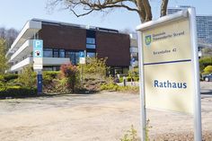 Spätestens am 30. Mai wird bekannt, wer am 1. Juli als neuer Bürgermeister oder neue Bürgermeisterin ins Rathaus der Gemeinde Timmendorfer Strand zieht.