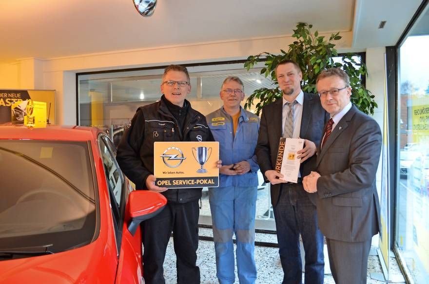 Auszeichnung für Team der Auto Storm KG - Neustadt - der reporter