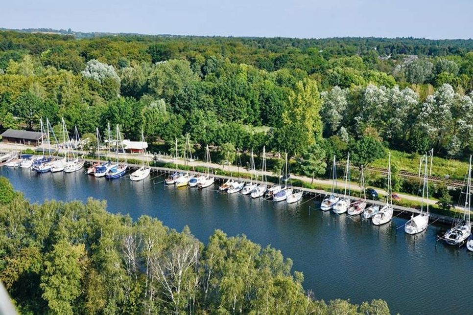 Ab 14 Uhr laden die Mitglieder des Stettiner Yacht Club e. V. ...