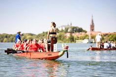 Am Sonnabend wird das Drachenbootrennen auf dem Großen Plöner See zu einem Highlight.