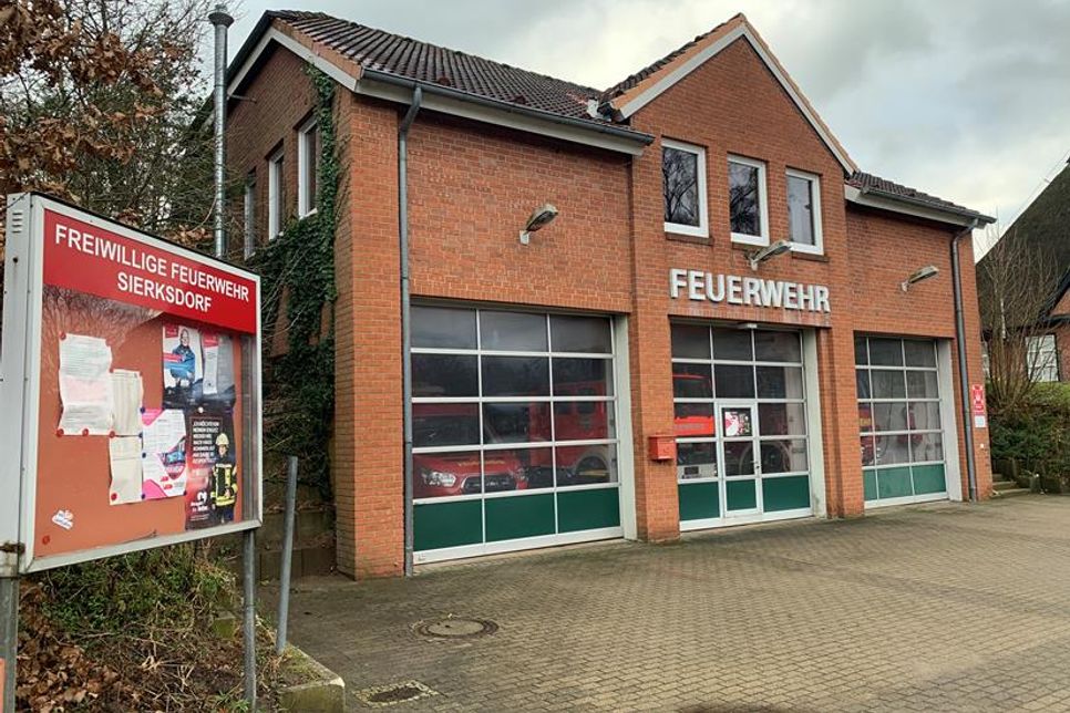 Das Feuerwehrgerätehaus in der Professor-Haas-Straße soll durch einen Neubau an anderer Stelle ersetzt werden.