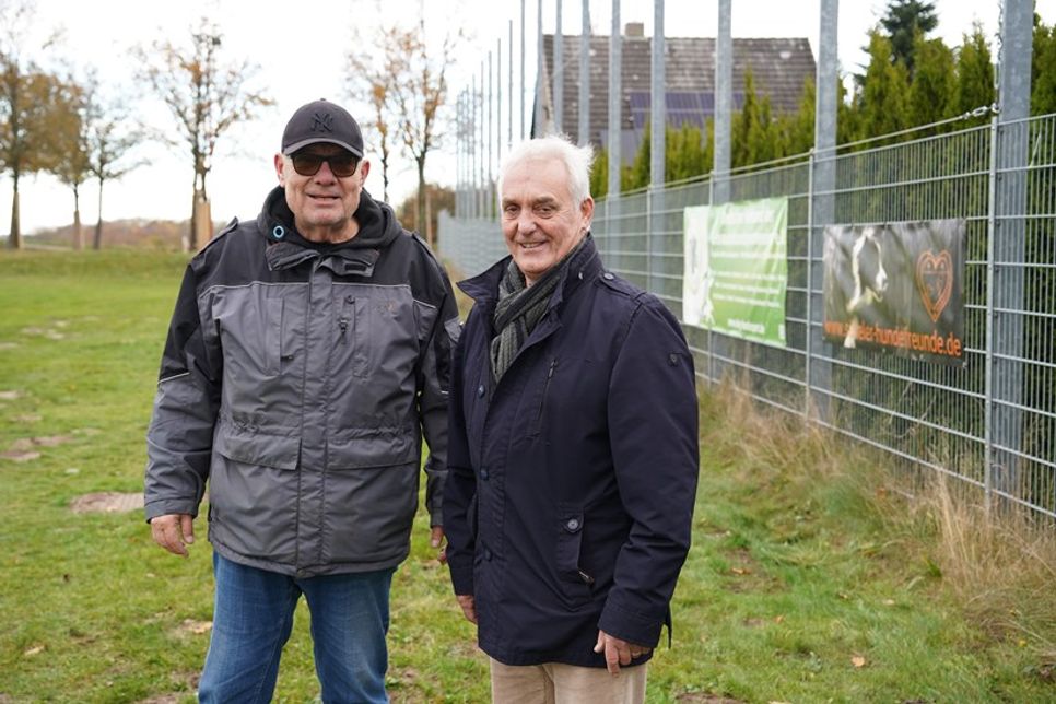 Vorsitzender Arnold Bock und Bürgermeister Adrianus Boonekamp haben sich voll reingehängt, um eine neue Lösung zu finden.