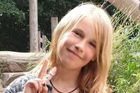 Gruppe der 10- bis 13-Jährigen - Gruppe A, Patricia Burau: Ich möchte mich dafür einsetzen, dass im Winter mehr los ist in Neustadt. Bei
Veranstaltungen wäre es cool, wenn Neustadt für Kinder und Jugendliche mehr auf die Beine
stellen könnte. Zudem setze ich mich für Müllsammelaktionen und eingezäunte Kind-Hundespielplätze ein.