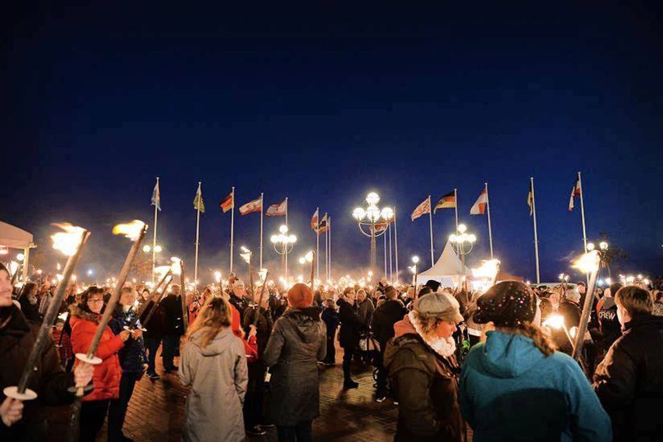 Am Samstag startet um 18 Uhr das große Finale der Lichterwoche – ein riesiger Lichterumzug durch Grömitz, der am Seebrückenvorplatz beginnt.