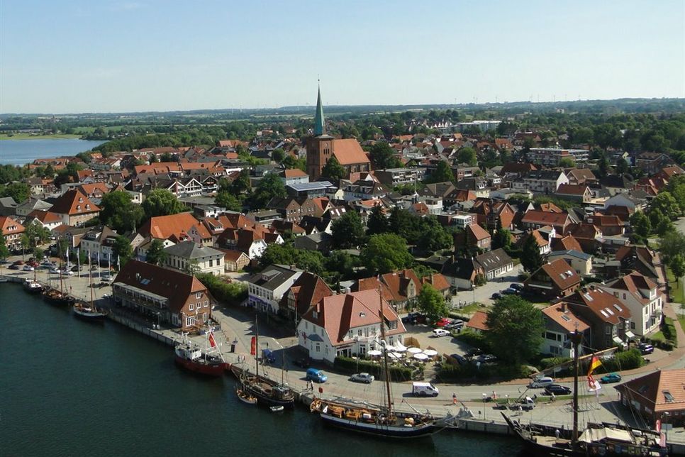 Anmeldungen zu den Kursen sind ab sofort unter der kostenfreien Rufnummer 0800 2655-185229 oder online unter aok.de/nw möglich. Foto: AOK /hfr.