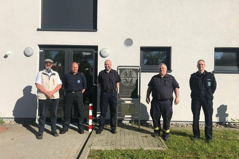 Von links nach rechts: Volker Weidemann (stellvertretender Amtsvorsteher), Dirk Jödicke (Amtswehrführer, Wahlausschuss), Tim Hamann (stellvertretender Amtswehrführer), Marco Schreier (Gemeindewehrführer Altenkrempe, Wahlausschuss), Torben Kurth (stellvertretender Gemeindewehrführer Schashagen, Wahlausschuss).