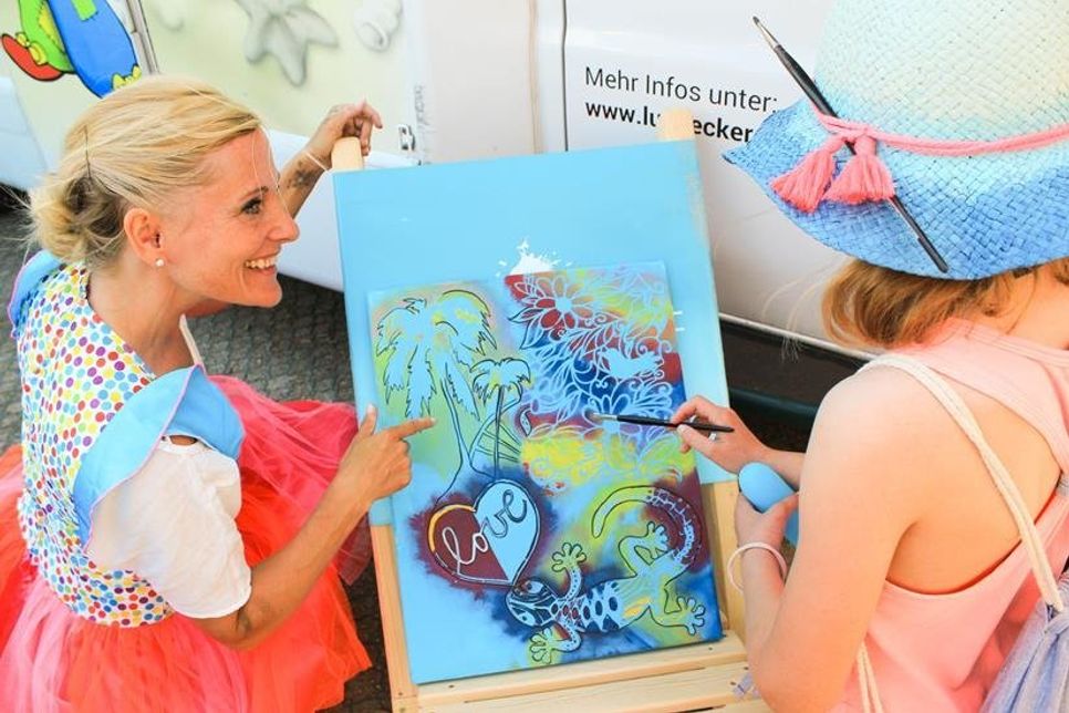 Beim „Malen am Meer“ steht der Spaß im Vordergrund.