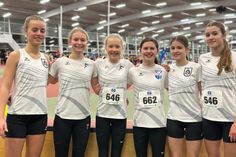Jolina Behnke, Gyde Janshen, Donata von Ludowig, Mia Henschen, Lisa Sömmer und Bella Rath (v. lks.).