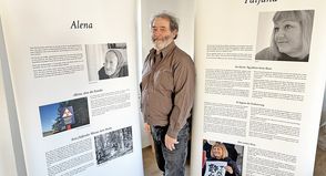 Martin Kastranek hat die Zeitzeugen-Ausstellung für die Heinrich Böll Stiftung realisiert.