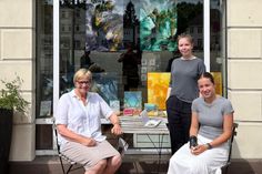 Susanne Bimberg-Nittritz, Britt Lewandowski und Rosa Sophie Lengsfeld (v. lks.).