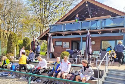 Die Tennisanlagen bieten beste Voraussetzungen für Training, Spiele und Gemütlichkeit.