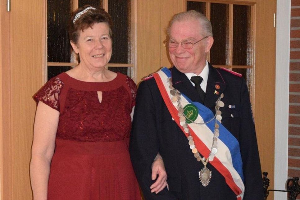 Königspaar Gisela und Jürgen Holtz.