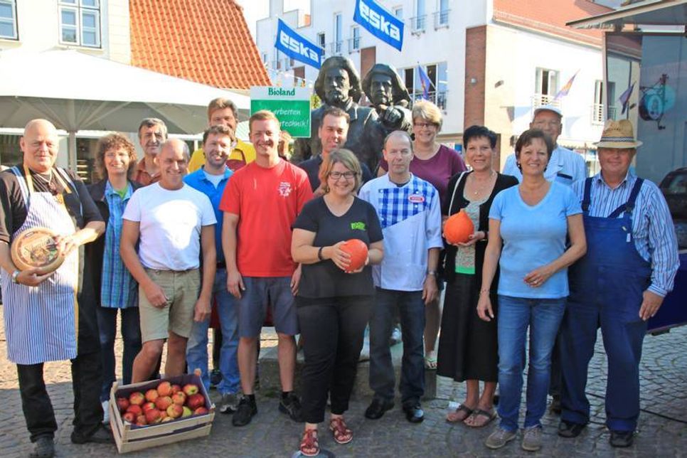 Die Wochenmarkthändler laden am Freitag zu „Herbstgenüssen“ ein.