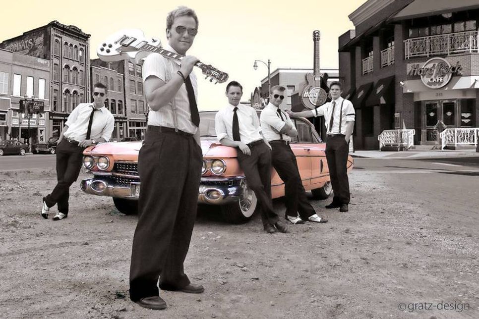 Steve O. & The Shaky Bones.