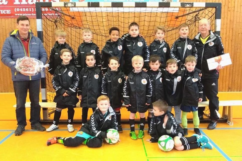 Die Fußball-Jugend F2 des TSV Neustadt.