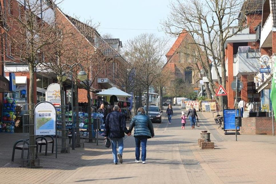 Die weitläufigen Fußgängerzonen des Ostseebades bieten ausgiebige Einkaufsmöglichkeiten.