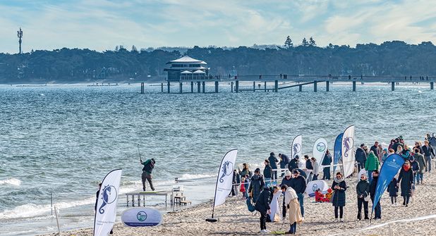 Golf-Opening mit verkaufsoffenem Sonntag: Golfen und Shoppen in Timmendorfer Strand