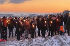 Fackelwanderungen und Strandfeuer sorgen im Winter für besondere Momente.