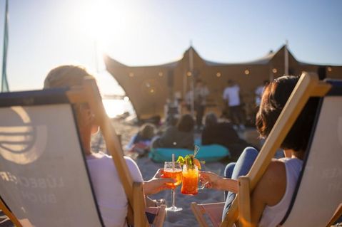 Die Strandkonzert-Reihe „Musik im Strandkorb“ ist ein bewährt-beliebter Klassiker.