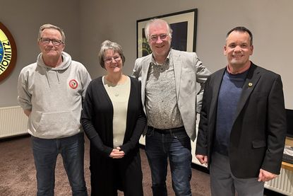 Mit Kassenwart Jan Schumacher, der stellvertretenden Vorsitzenden Christa Kautz-Stender, dem ersten Vorsitzender Jan-Eric Hertwig und Schriftführer Mark Burmeister (v. lks.) bleibt der Vorstand unverändert.